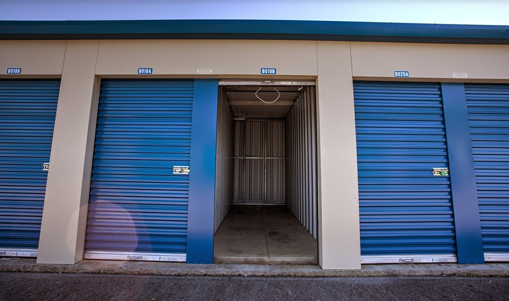 Photos of our Knoxville, TN Storage Facility Storage Rentals of America
