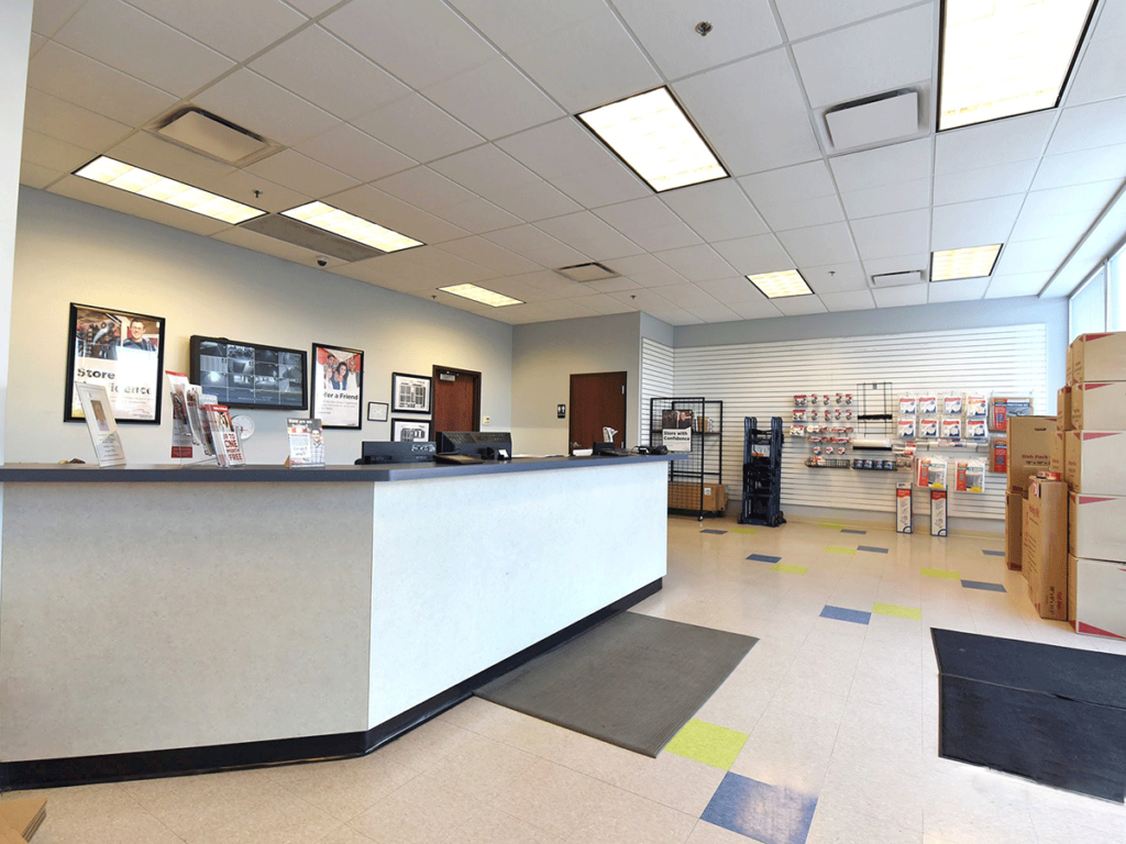 Photos of our Southfield, MI Storage Facility Storage Rentals of America