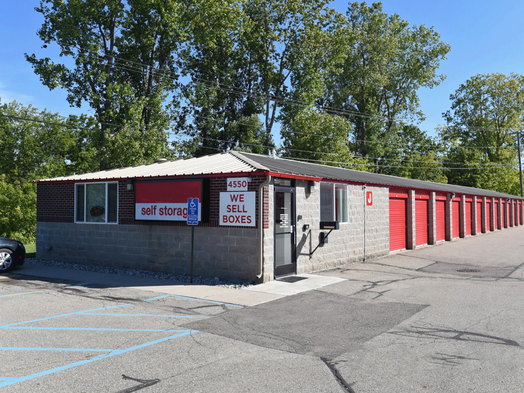 Photos of our Clarkston, MI Storage Facility Storage Rentals of America